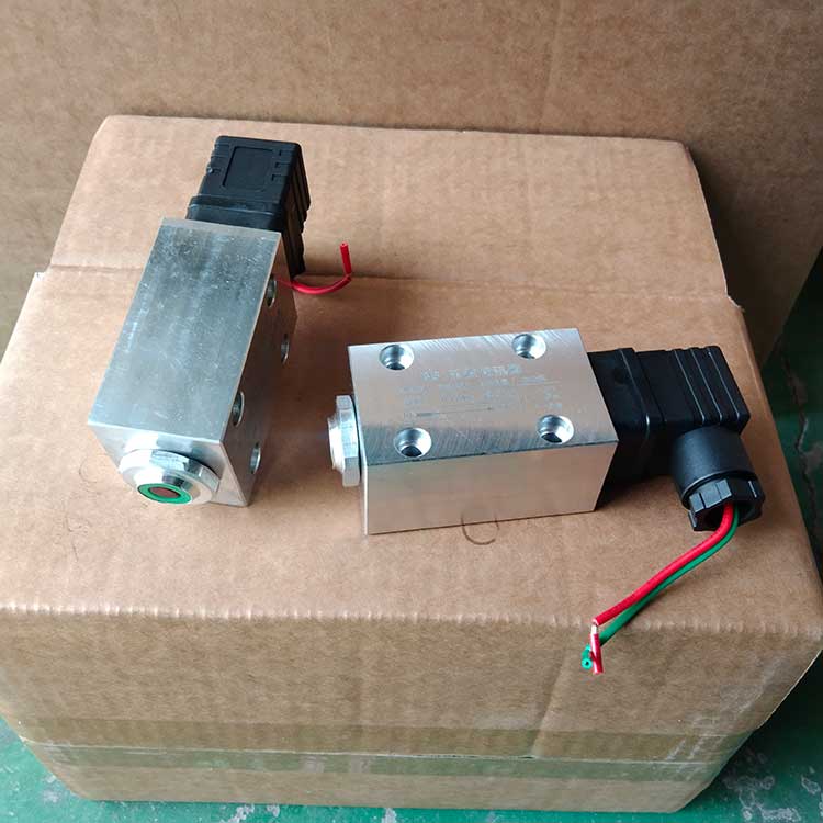 華豫供應CMS壓差發(fā)訊器 用于測量和控制管道流量